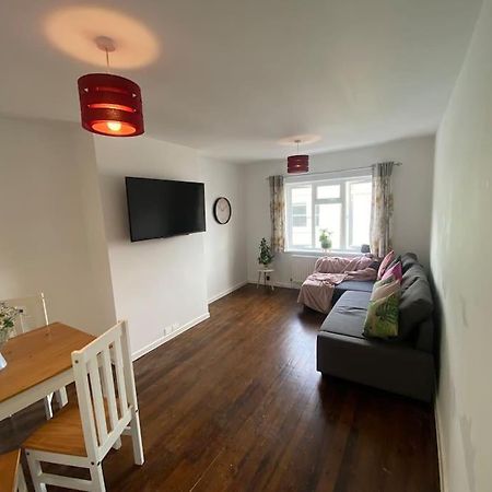 Brighton New Apartment Free Parking Sleeps 6 Eksteriør billede