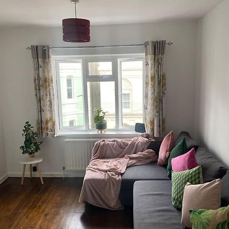 Brighton New Apartment Free Parking Sleeps 6 Eksteriør billede