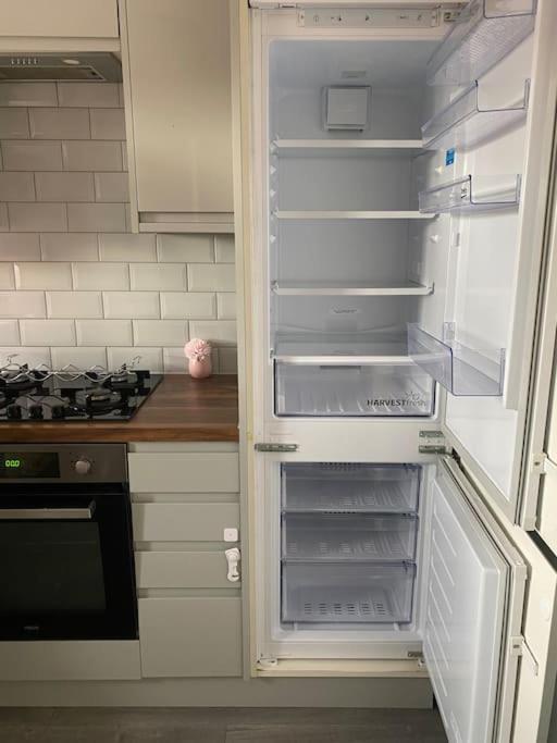 Brighton New Apartment Free Parking Sleeps 6 Eksteriør billede